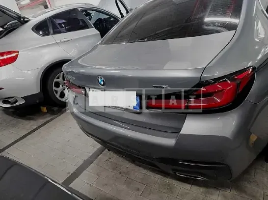 Photo 2 of 9: 2023 BMW 530i xDrive, VIN WBA31BJ01PCL33625 — Korean insurance auction