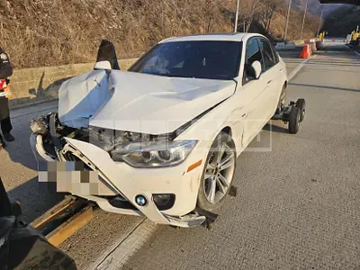 Photo 1 of 8: 2015 BMW 320d, VIN WBA3D3107FK278048 — Korean insurance auction