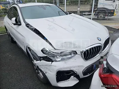 Photo 1 of 11: 2021 BMW X4 xDrive — Korean insurance auction