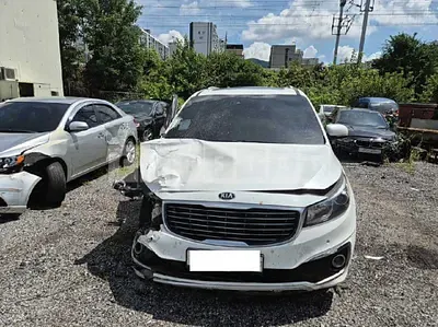Photo 1 of 13: 2017 Kia Carnival Limousine — Korean insurance auction