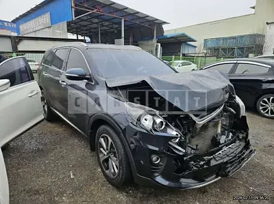 Photo 1 of 15: 2019 Kia Sorento, VIN KNAPG811DKA483658 — Korean insurance auction