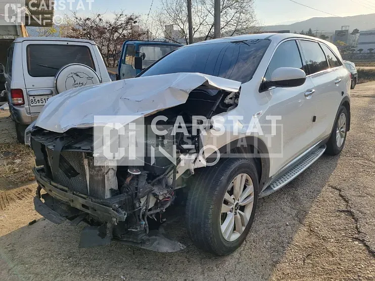 Photo 2 of 9: 2015 Kia Sorento 2.0 — Korean insurance auction