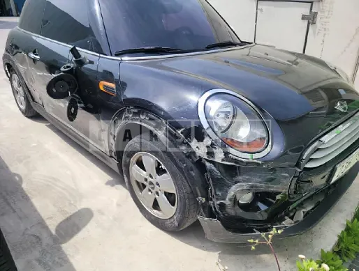 Photo 2 of 9: 2015 MINI Cooper, VIN WMWXM5108F3A10426 — Korean insurance auction