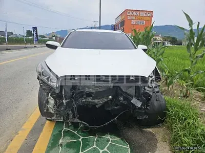 Photo 1 of 12: 2017 Kia Sorento, VIN KNAPH81ABHA326241 — Korean insurance auction
