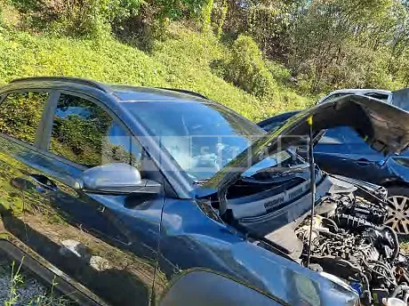 Photo 2 of 12: 2018 Hyundai Kona, VIN KMHK3816GJU118735 — Korean insurance auction