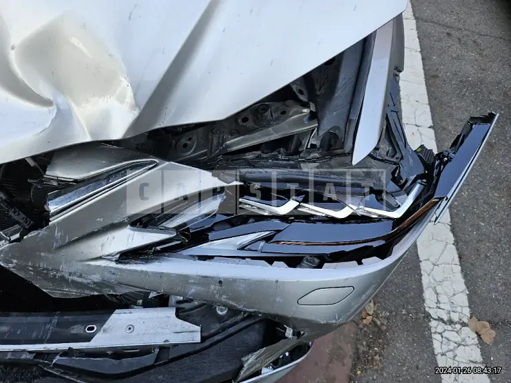 Photo 2 of 35: 2019 Lexus ES300h, VIN JTHB21B16K2059512 — Korean insurance auction