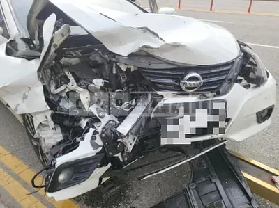 Photo 1 of 8: 2018 Nissan Altima 2.5 — Korean insurance auction