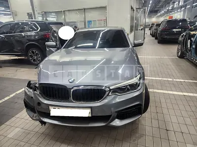Photo 1 of 18: 2017 BMW 520d xDrive, VIN WBAJC5104HG852729 — Korean insurance auction