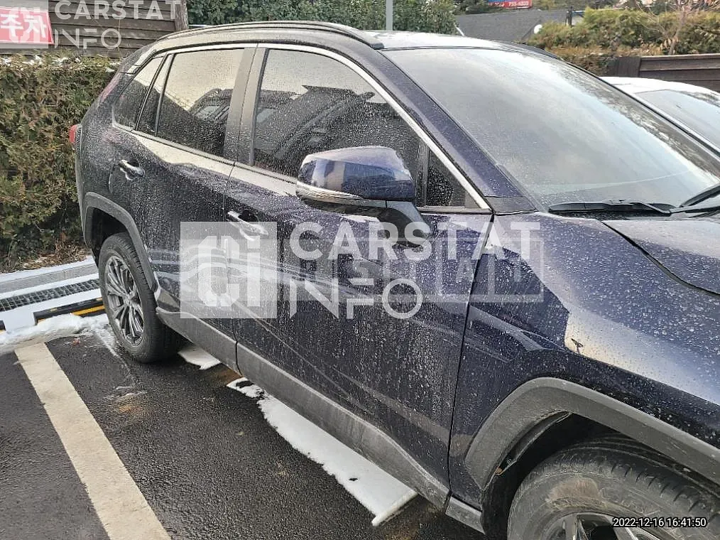Photo 2 of 14: 2022 Rav4 Toyota Rab 4 Hybrid 2WD — Korean insurance auction