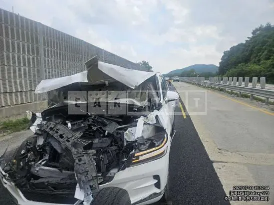 Photo 2 of 9: 2023 Genesis Hyundai GV80 — Korean insurance auction
