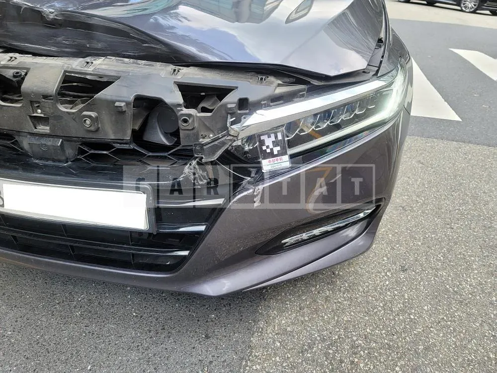 Photo 2 of 23: 2018 Honda Accord Hybrid, VIN 1HGCV3650JA511199 — Korean insurance auction