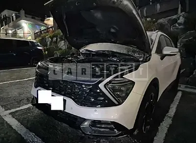 Photo 1 of 50: 2023 Kia Sportage — Korean insurance auction