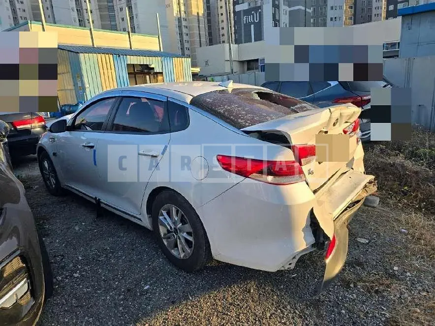 Photo 2 of 11: 2017 Kia K5 2.0(LPG) — Korean insurance auction