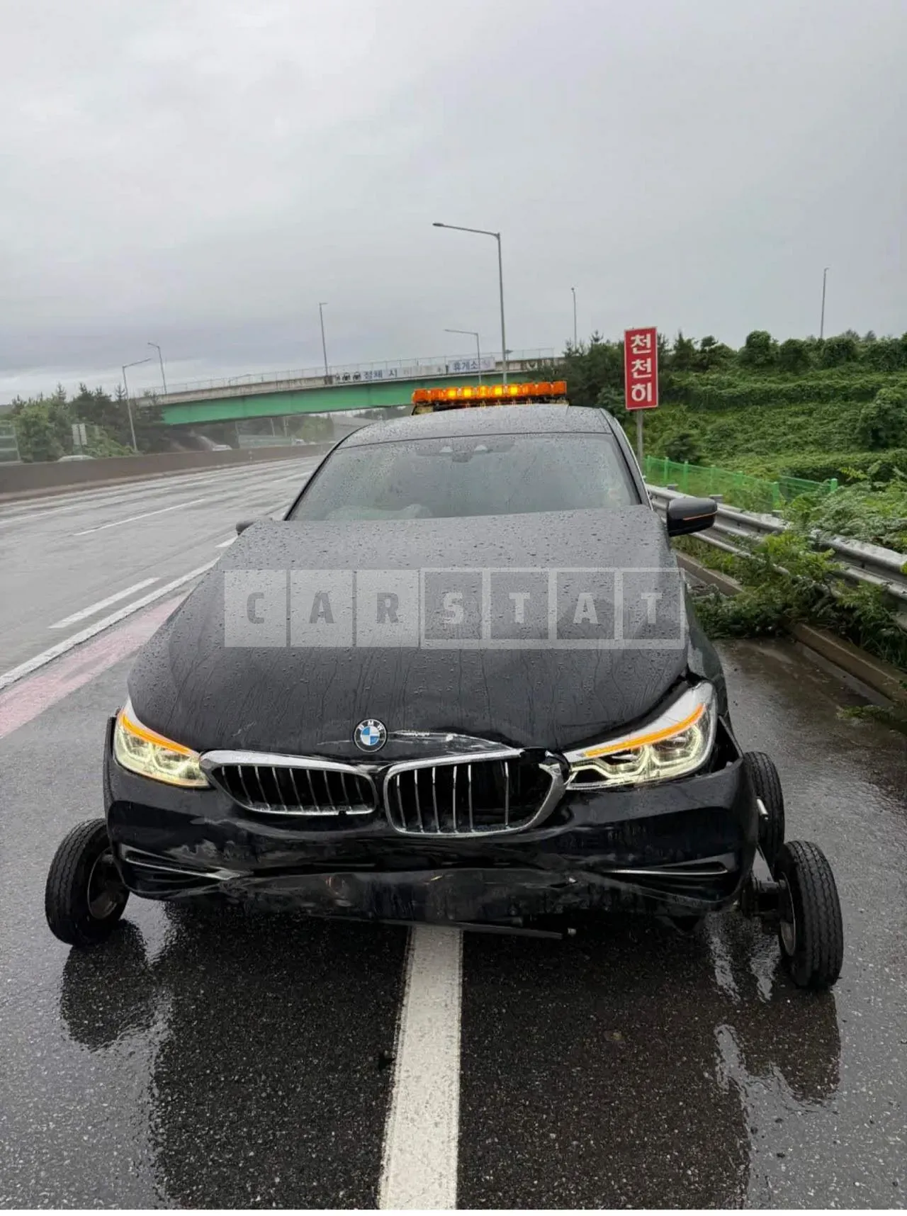 Photo 2 of 19: 2019 BMW 620d xDrive Luxury, VIN WBAJX410XLCD40281 — Korean insurance auction