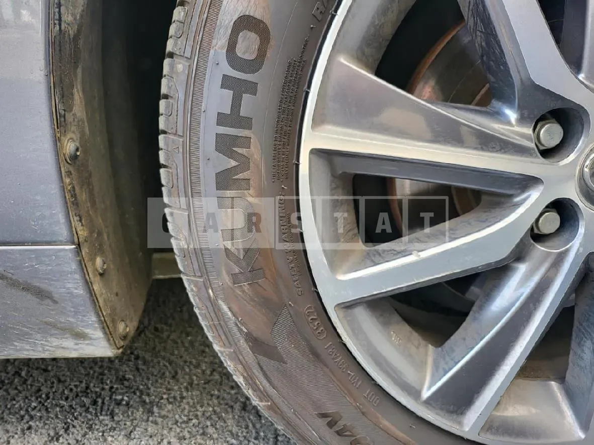 Photo 2 of 3: 2017 Lexus (parts) ES300h Wheels, Tires — Korean insurance auction