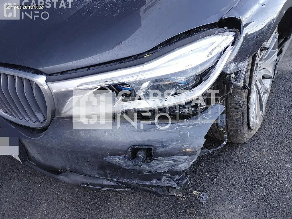 Photo 2 of 34: 2017 BMW 750Li xDrive, VIN WBA7F2105HB005117 — Korean insurance auction