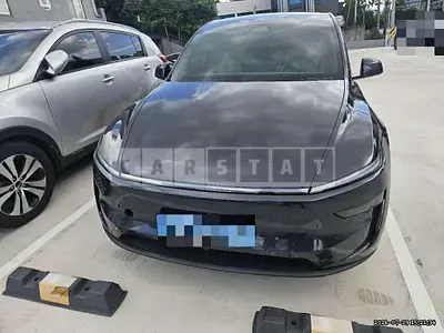 Photo 1 of 27: 2025 Tesla Model Y Long Range — Korean insurance auction