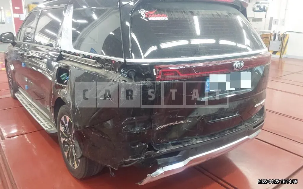 Photo 2 of 77: 2020 Kia Carnival 2.2, VIN KNANC81BBMS029615 — Korean insurance auction