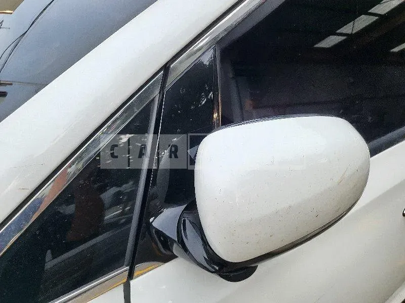 Photo 2 of 25: 2018 Kia Carnival 9 Seater — Korean insurance auction