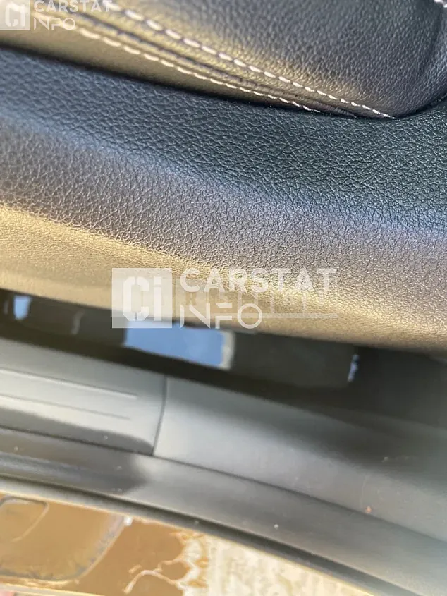 Photo 2 of 3: 2020 Kia Sportage, VIN KNAPP81ABLK840071 — Korean insurance auction