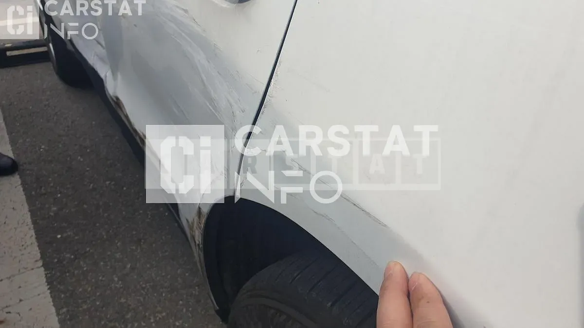 Photo 2 of 5: 2015 Porsche Macan S, VIN WP1AD2959FLB32263 — Korean insurance auction