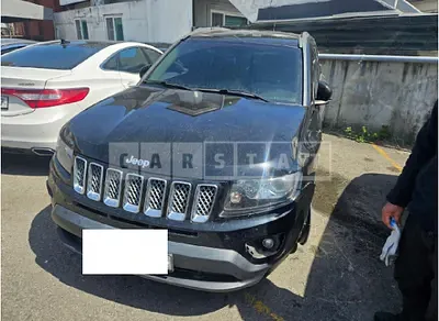 Photo 1 of 16: 2015 Jeep Compass — Korean insurance auction