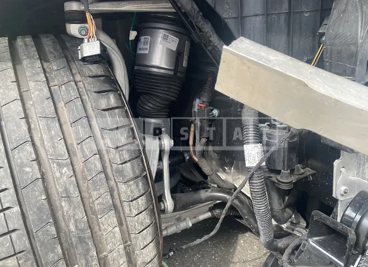Photo 2 of 22: 2021 Audi SQ5, VIN WAUZZZFY6M2138437 — Korean insurance auction