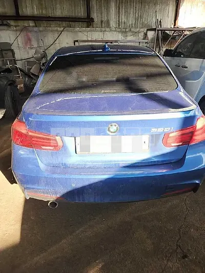 Photo 1 of 14: 2018 BMW 320i, VIN WBA8A9108JAE91318 — Korean insurance auction