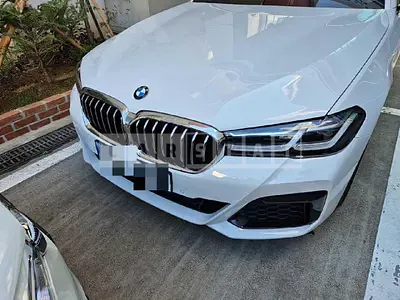 Photo 1 of 53: 2022 BMW 530i, VIN WBA71BH01PCL63442 — Korean insurance auction