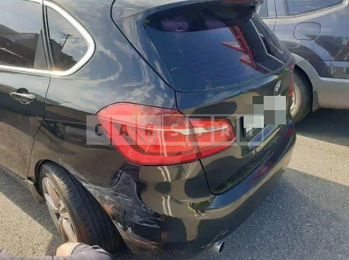 Photo 2 of 9: 2015 BMW Active Tourer, VIN WBA2C1107FV340890 — Korean insurance auction