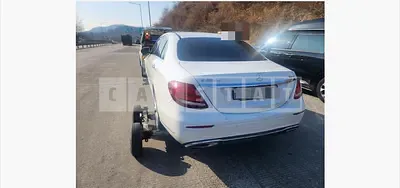 Photo 1 of 9: 2019 Mercedes-Benz E220 d 4Matic — Korean insurance auction