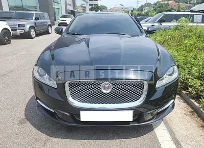 Photo 1 of 10: 2015 Jaguar XJ 3.0d — Korean insurance auction