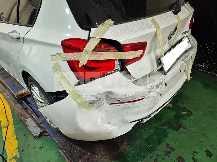 Photo 2 of 18: 2016 BMW 118d, VIN WBA1S5104G5D22938 — Korean insurance auction