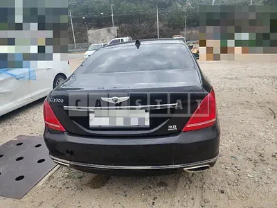 Photo 1 of 10: 2018 Genesis EQ900 3.8 — Korean insurance auction