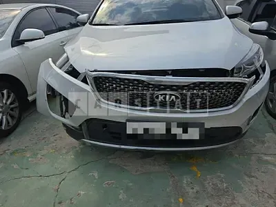 Photo 1 of 11: 2015 Kia Sorento R — Korean insurance auction