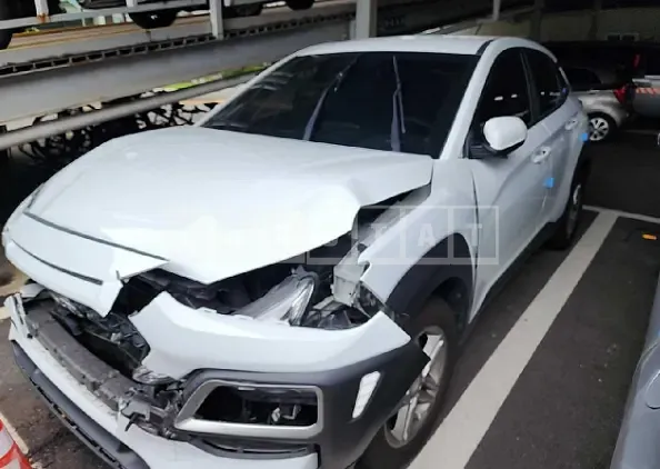 Photo 2 of 4: 2018 Hyundai Kona, VIN KMHK3816GJU101342 — Korean insurance auction