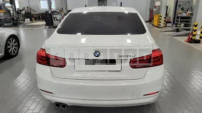Photo 1 of 30: 2015 BMW 320d, VIN WBA8C5105GK634602 — Korean insurance auction