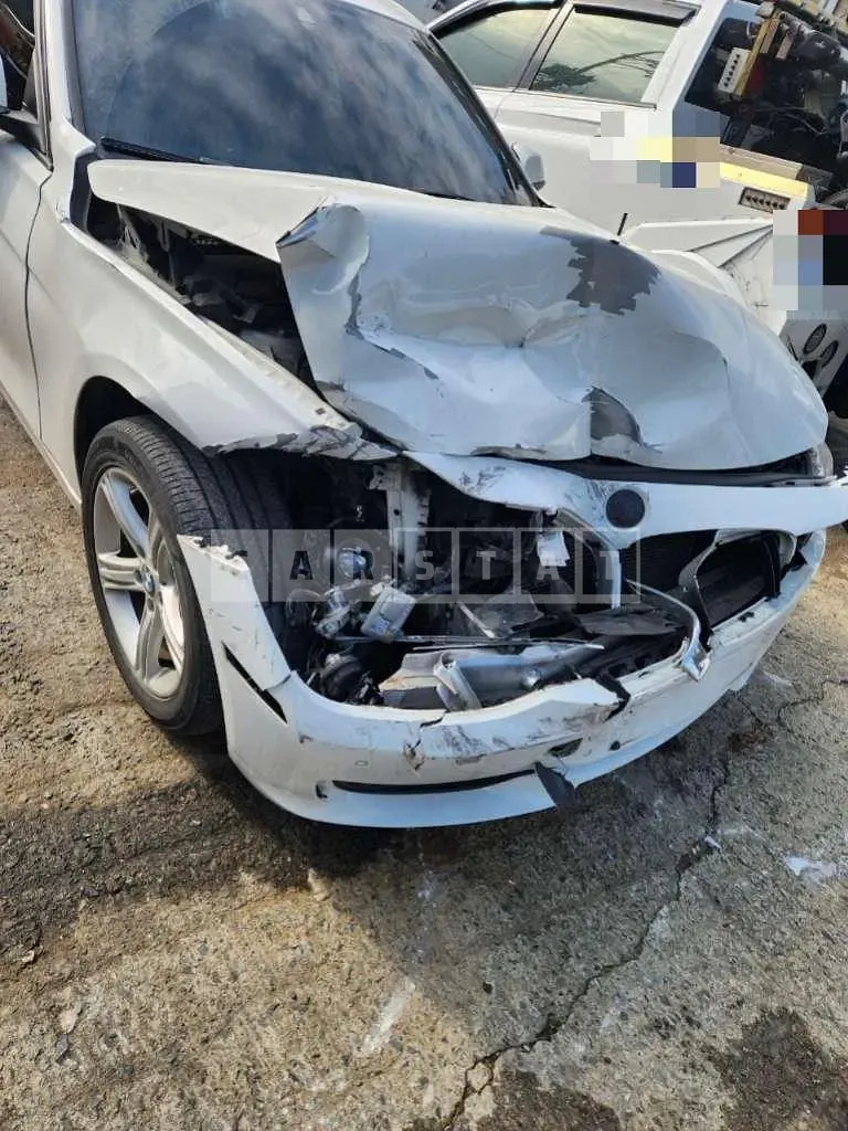 Photo 2 of 5: 2015 BMW 320d — Korean insurance auction