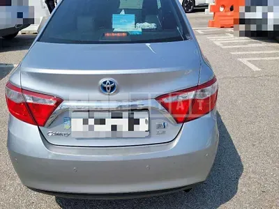 Photo 1 of 13: 2016 Toyota Camry Hybrid LE — Korean insurance auction