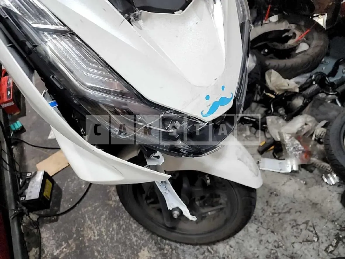 Photo 2 of 22: 2023 Honda (Two-Wheel) PCX125 (WW125A) — Korean insurance auction