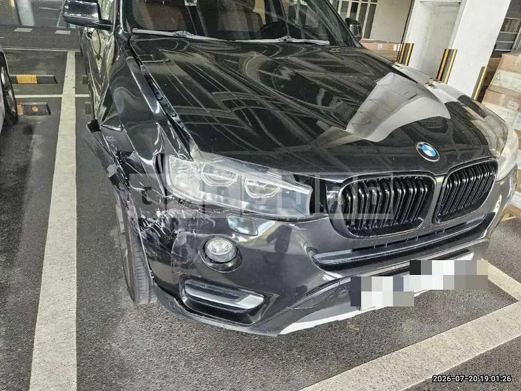 Photo 2 of 38: 2016 BMW X3 xDrive20d — Korean insurance auction