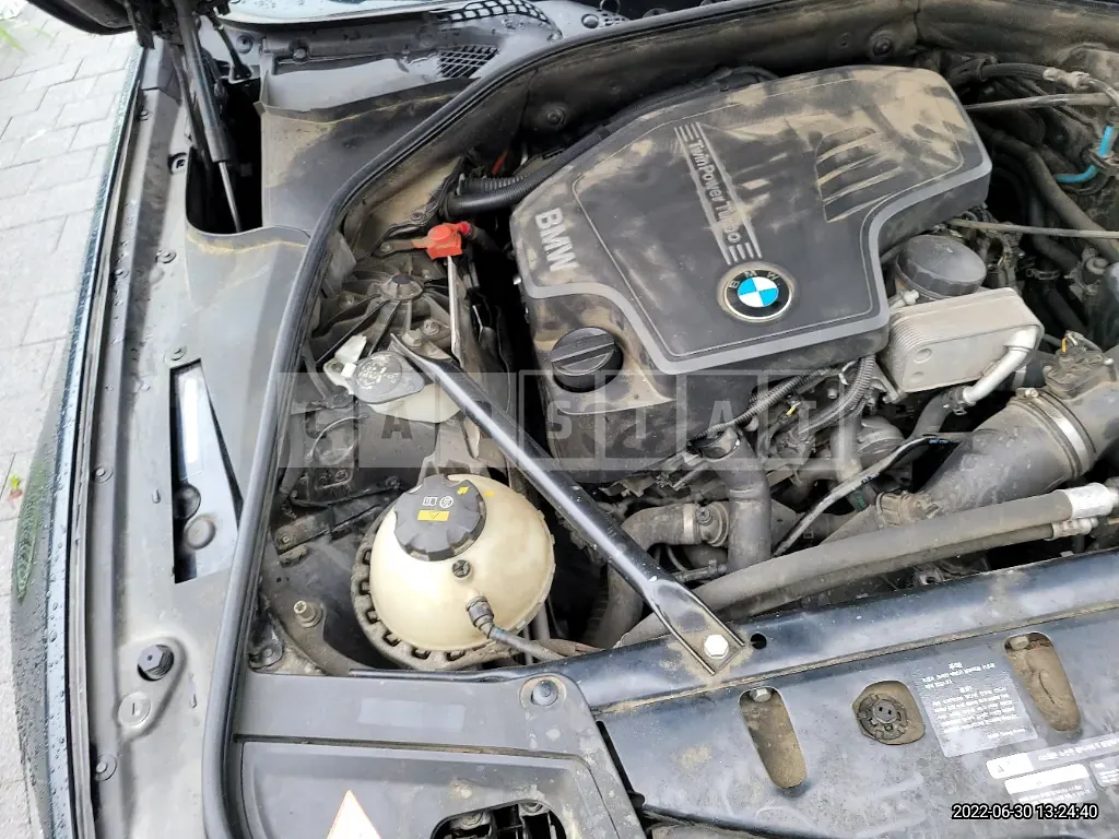 Photo 2 of 45: 2016 BMW 528i, VIN WBA5A5100GG180870 — Korean insurance auction