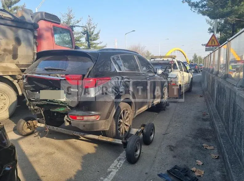 Photo 2 of 6: 2016 Kia Sportage — Korean insurance auction