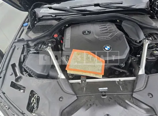 Photo 2 of 23: 2023 BMW 520i — Korean insurance auction