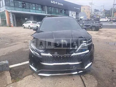 Photo 1 of 48: 2020 Kia Carnival, VIN KNANE81BBMS022353 — Korean insurance auction