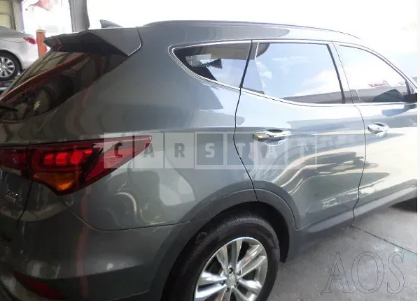 Photo 2 of 50: 2018 Hyundai Santa Fe, VIN KMHSW81UDJU865194 — Korean insurance auction
