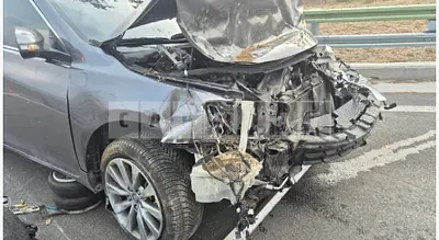 Photo 1 of 8: 2016 Toyota Camry — Korean insurance auction