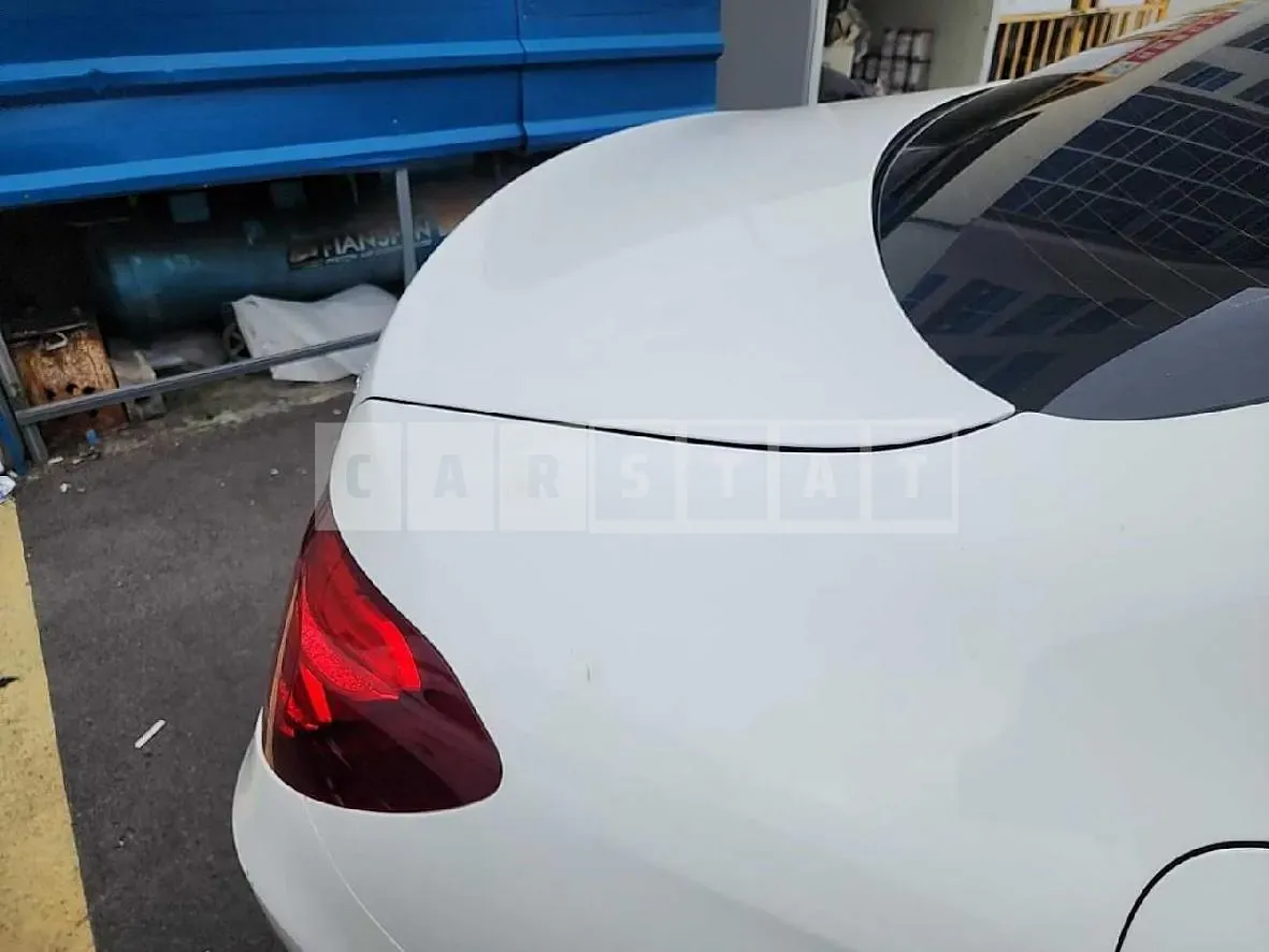 Photo 2 of 35: 2017 Mercedes-Benz E220 d 4Matic — Korean insurance auction