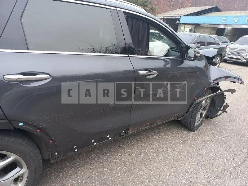 Photo 2 of 27: 2015 Kia Sorento, VIN KNAPS81ADFA004158 — Korean insurance auction