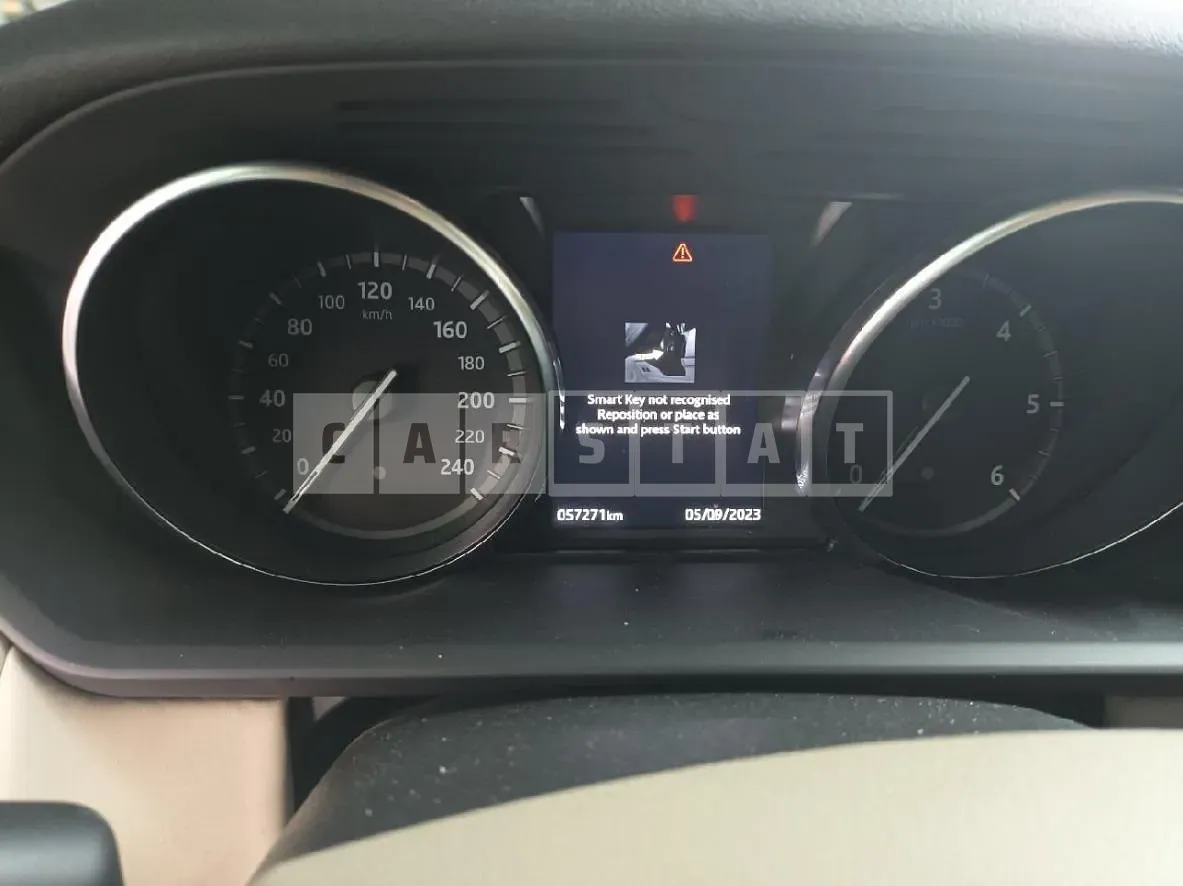 Photo 2 of 38: 2019 Land Rover Discovery TD6, VIN SALRA2BK3KA088112 — Korean insurance auction